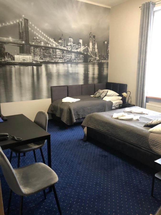 Hotel Bella Jelenia Gora Luaran gambar