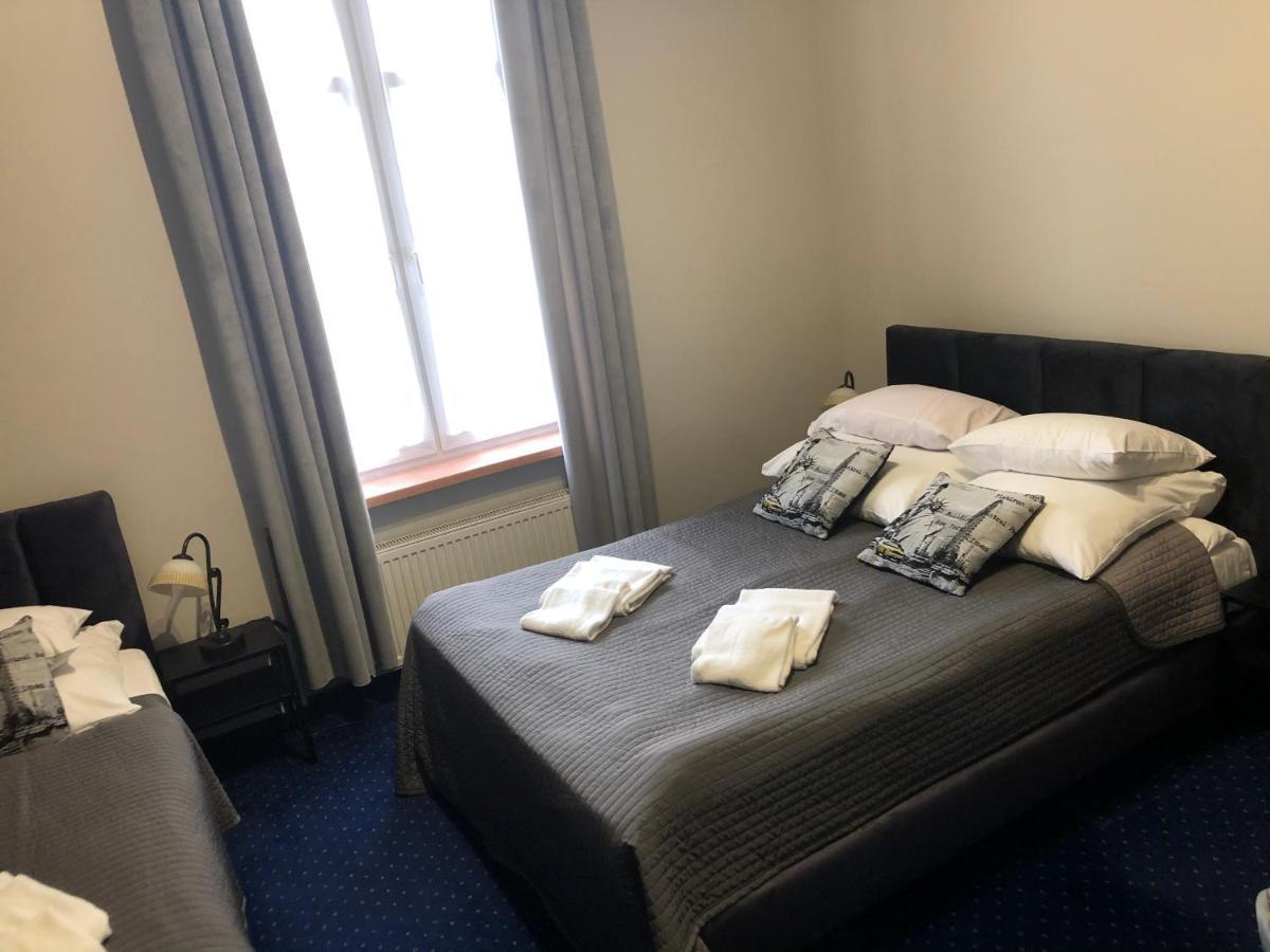 Hotel Bella Jelenia Gora Luaran gambar