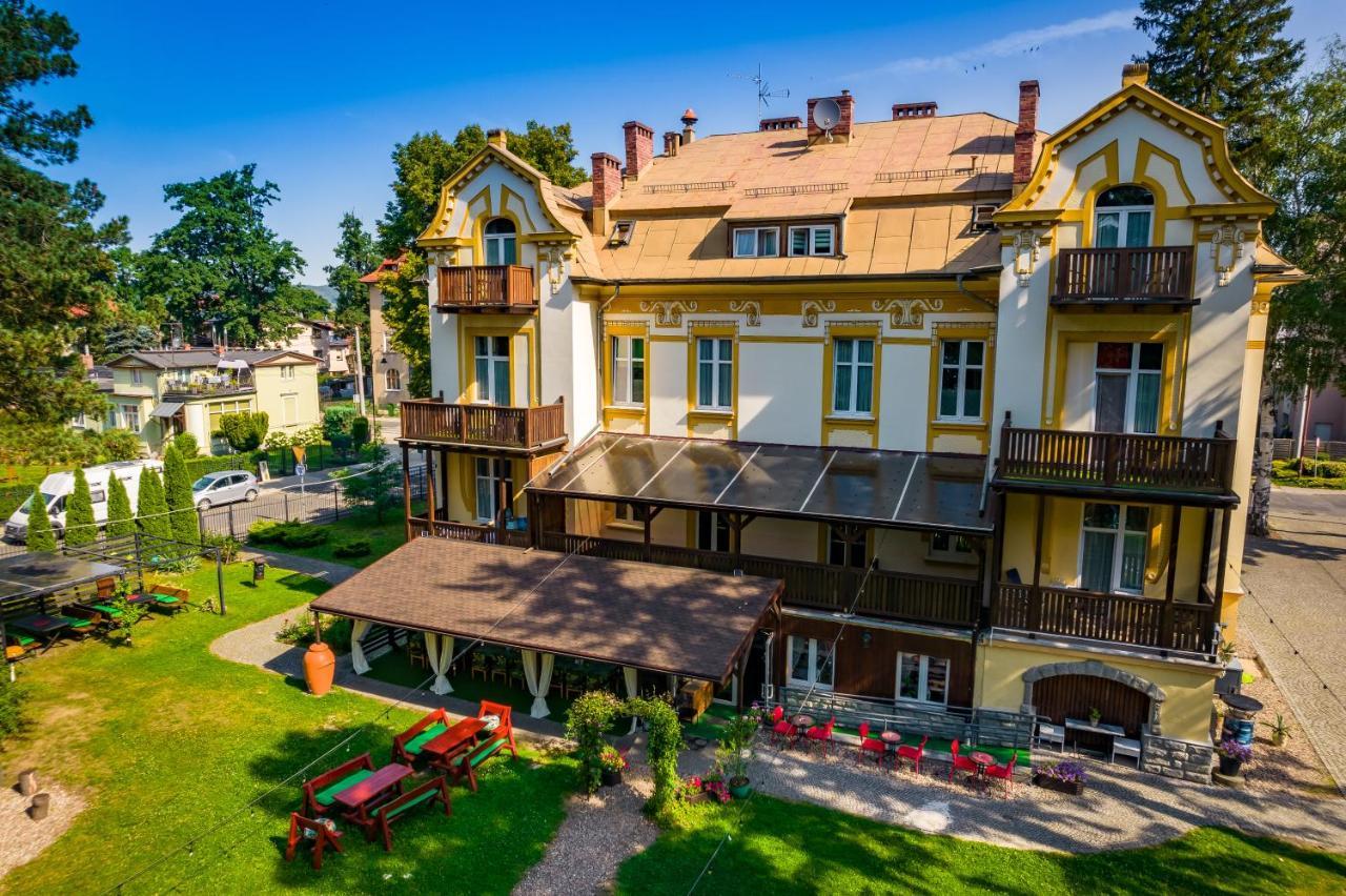 Hotel Bella Jelenia Gora Luaran gambar