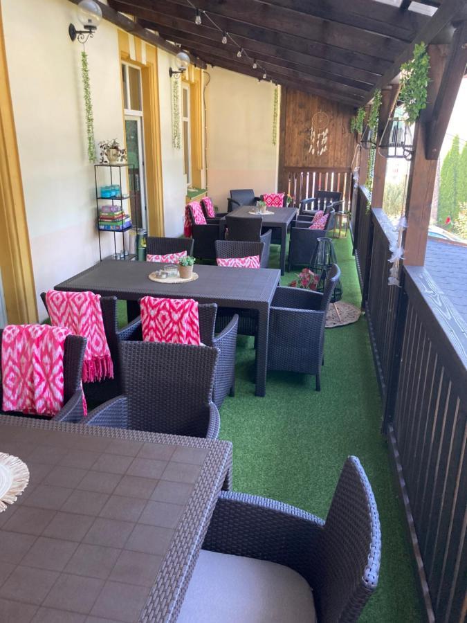 Hotel Bella Jelenia Gora Luaran gambar