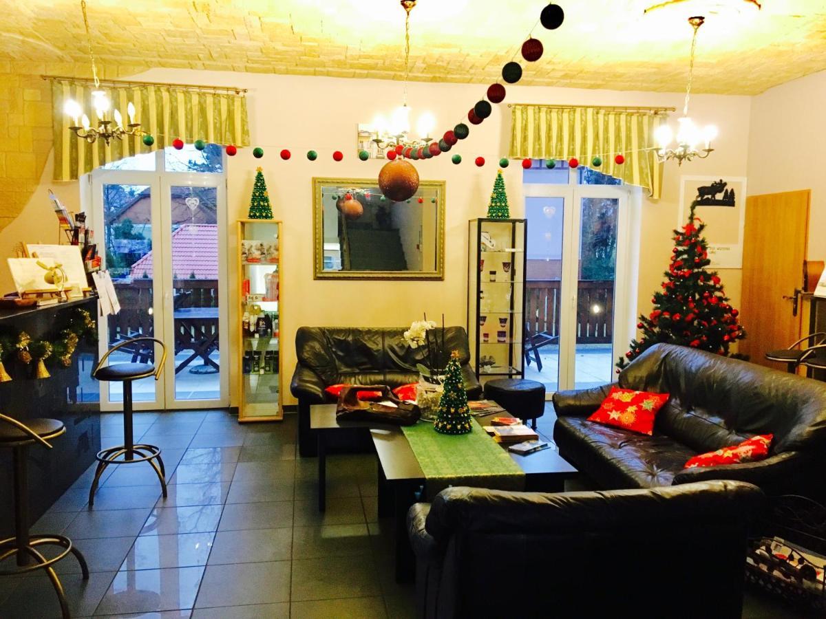 Hotel Bella Jelenia Gora Luaran gambar