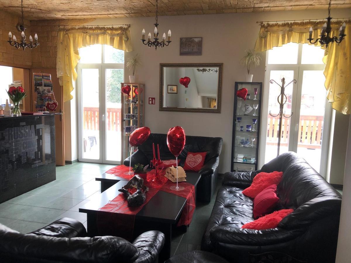Hotel Bella Jelenia Gora Luaran gambar