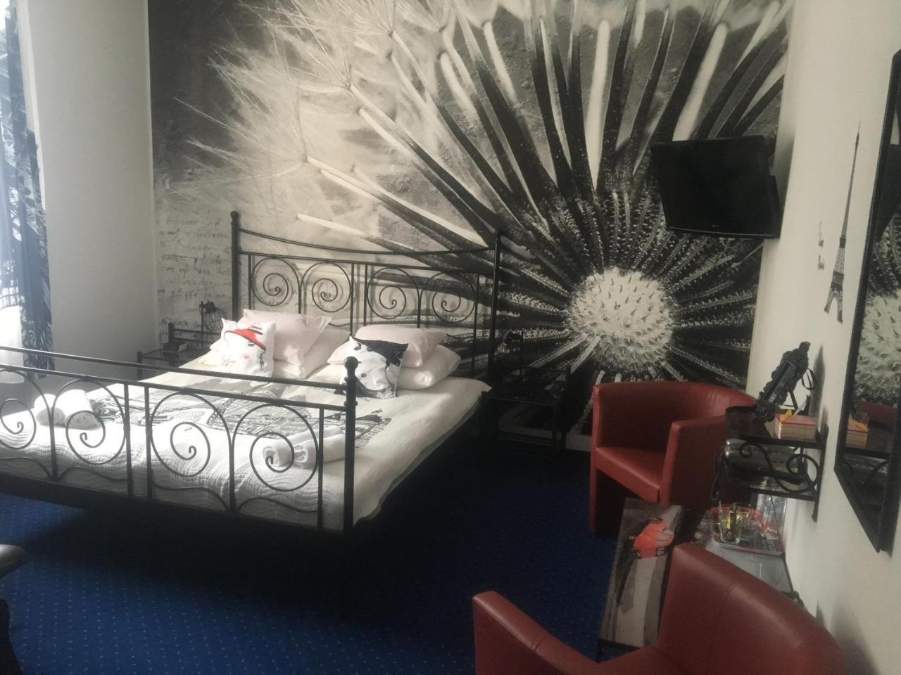 Hotel Bella Jelenia Gora Luaran gambar