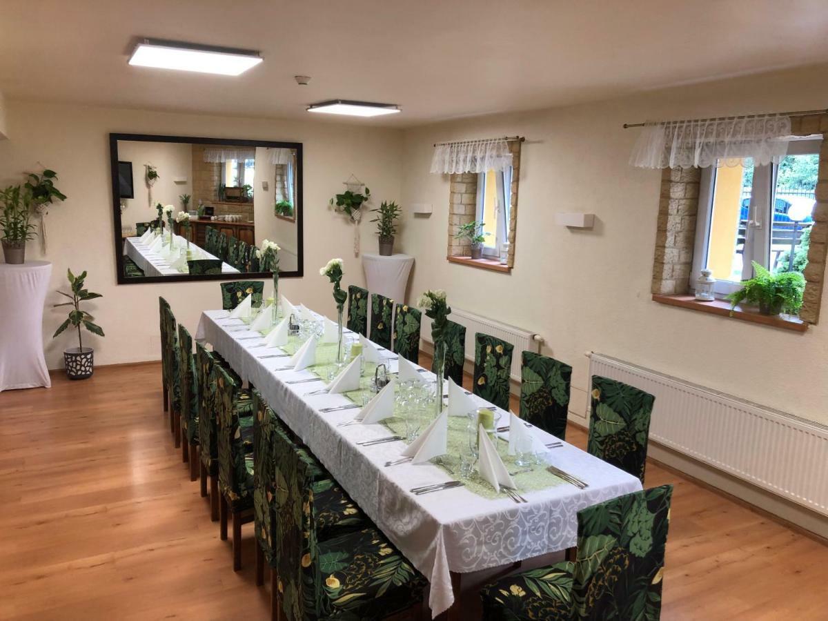 Hotel Bella Jelenia Gora Luaran gambar